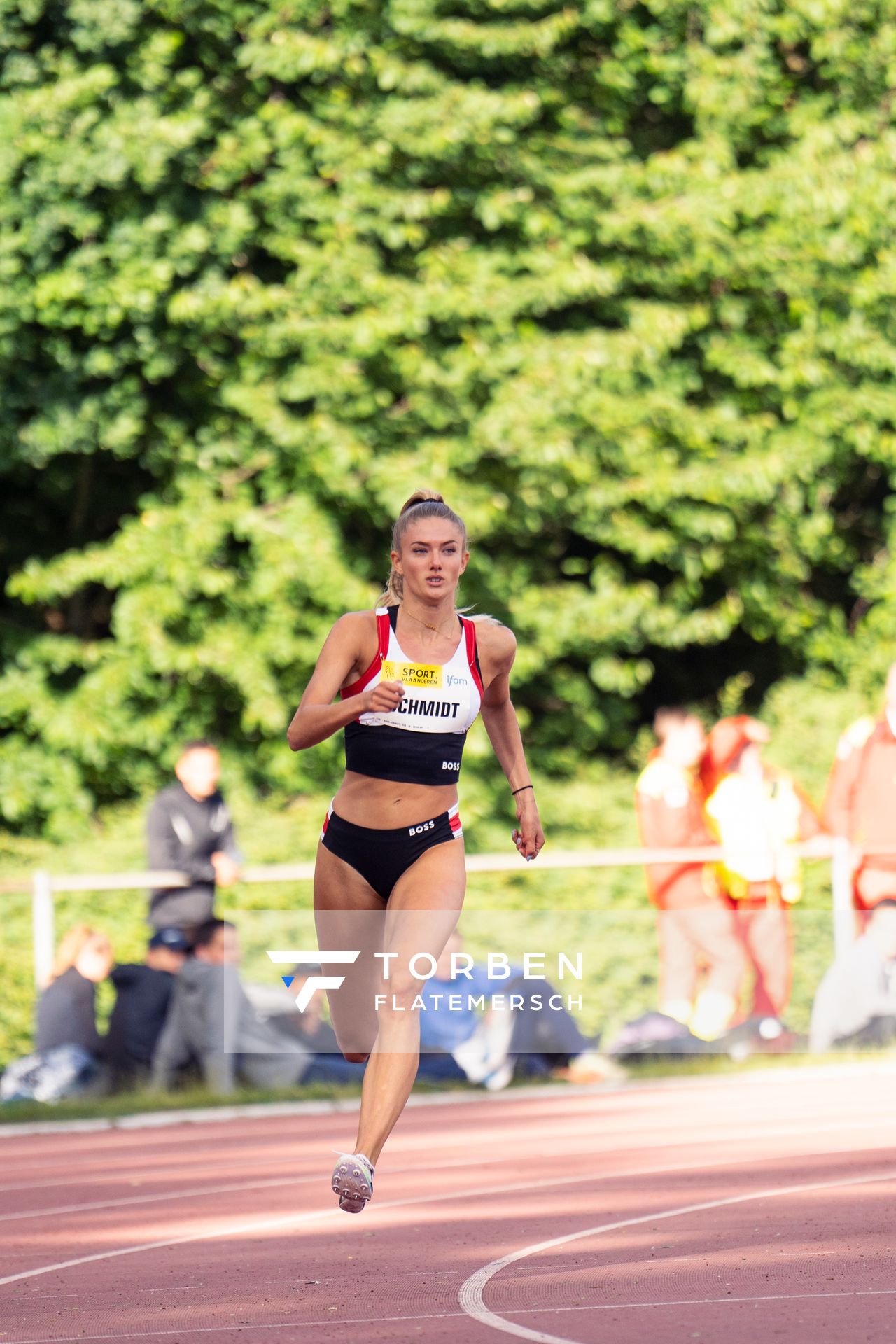 Alica Schmidt (SCC Berlin) am 28.05.2022 waehrend der World Athletics Continental Tour IFAM Oordegem in Oordegem